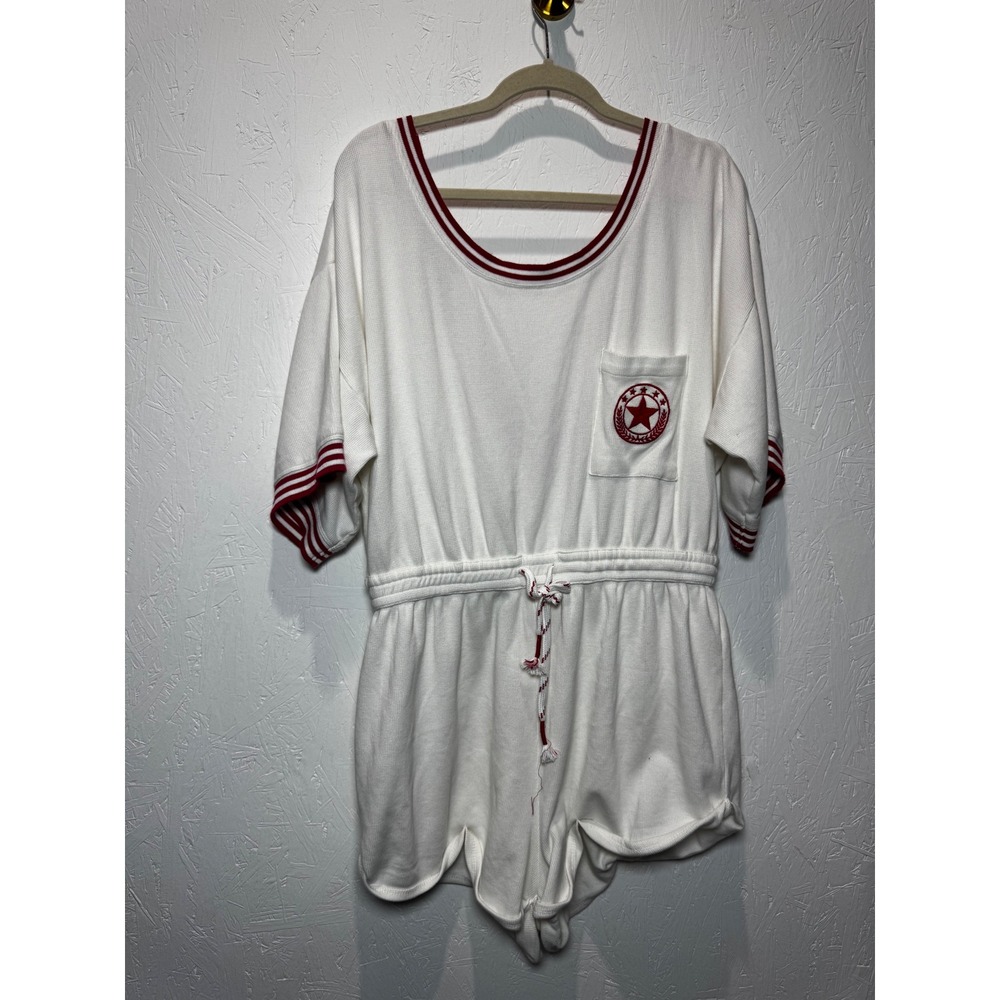 By Anthropologie Short-Sleeve Waffle Knit Playsuit White Red Star Romper Large - Picture 4 of 6